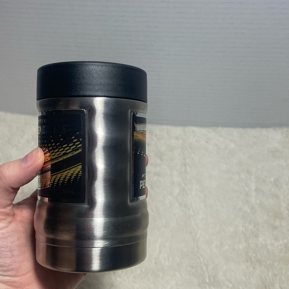Pittsburgh Penguins Graphic Stainless Steel Koozie 🖤💛 - Picture 3 of 6
